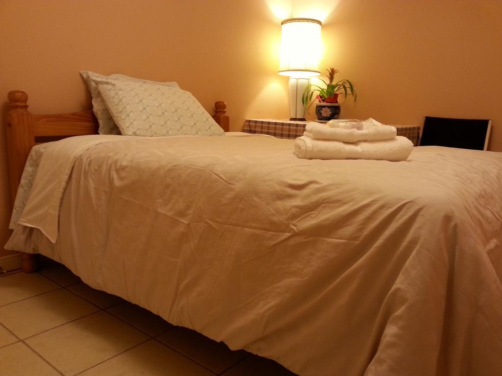 Maria'S Homestay Thornhill Quarto foto