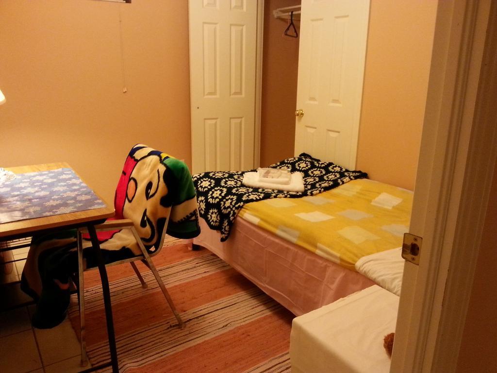 Maria'S Homestay Thornhill Quarto foto